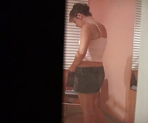 Erkek oyuncağım bana verirken ayak parmaklarımı kısa seks videosu emebilirsin