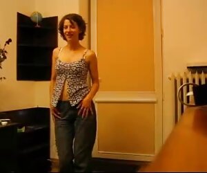 Kolej videosu seks videosu kızlar sarışın ve cumshot içinde ona saç