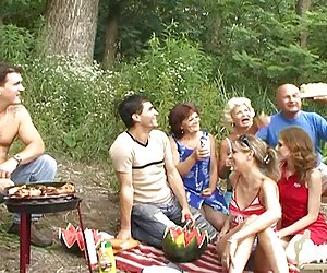 Okudum, seks videosu yaptım - eski dildo film