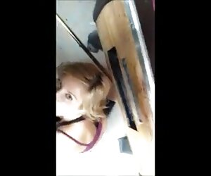 Sarışın kız seks videosu oynat arkadaşı kardeşi ile aldatıyor,